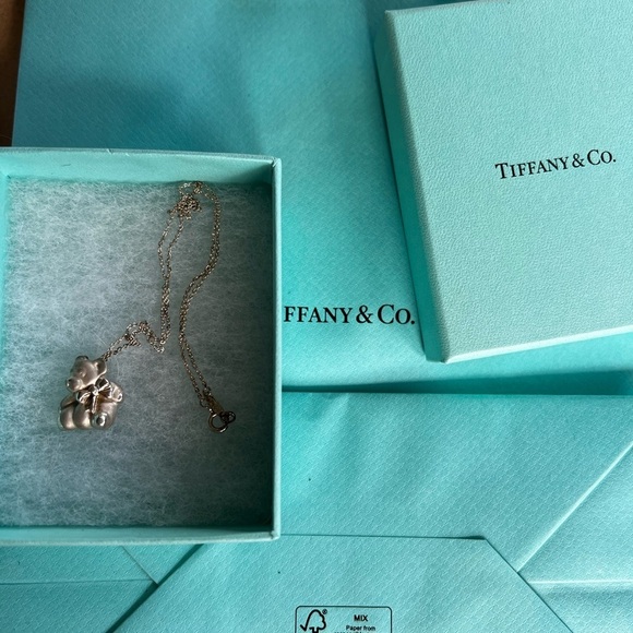 Tiffany and Co Silver Teddy Bear Necklace #925 with box dust bag & shopping bag - Picture 7 of 10